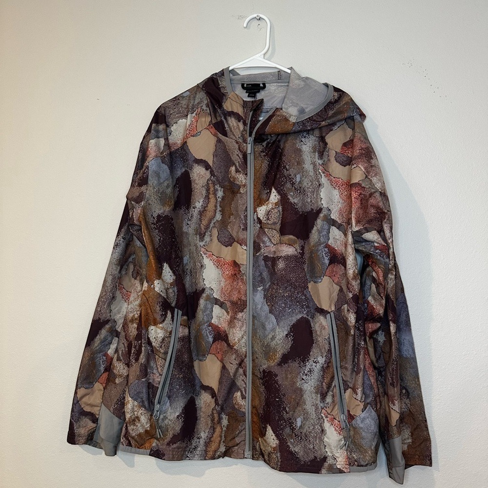 Marbled colored full zip rain jacket in a size Large. - Picture 2 of 5